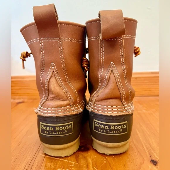 L.L. Bean Womens’ 8" Bean Boots, Unlined | Size 5 Medium Width (AM) - Picture 6 of 10